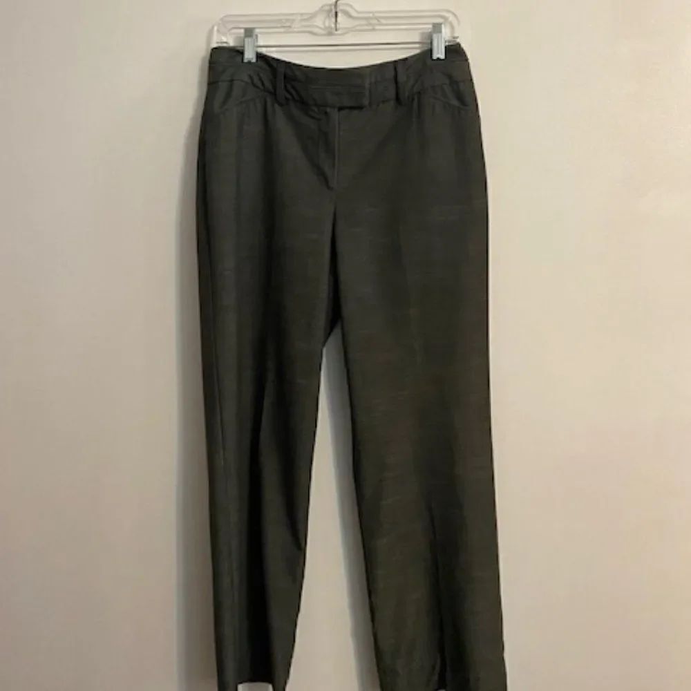 New Directions Gray Flare pants, size 8